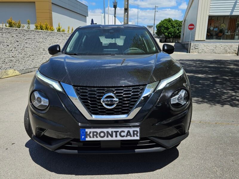 Nissan Juke 1.0 CX Automático 114CV 2022 | Preto