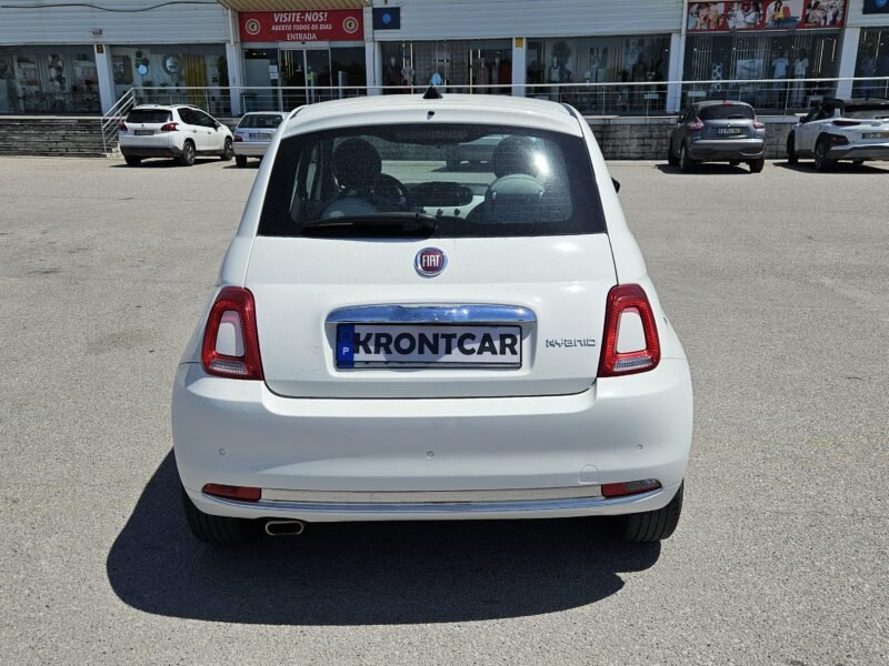 Fiat 500 Híbrido 2022 – Pequeno por fora, gigante em estilo!