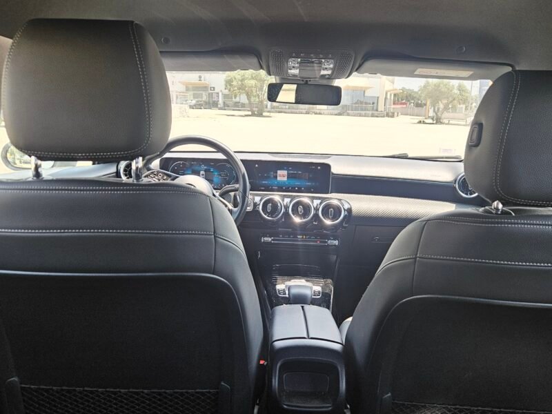 Mercedes-Benz A180d – CX Automática