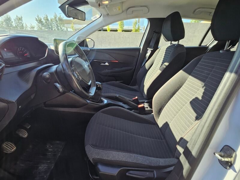 Peugeot 208 1.2 PureTech 75cv – 2022